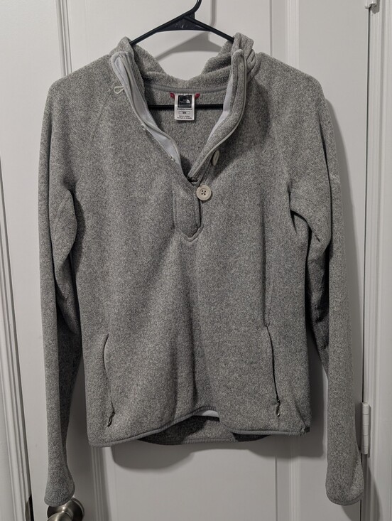 The North Face Sweaters - The North Face Women's Light Gray Zip-Up Hooded Fleece Pullover
